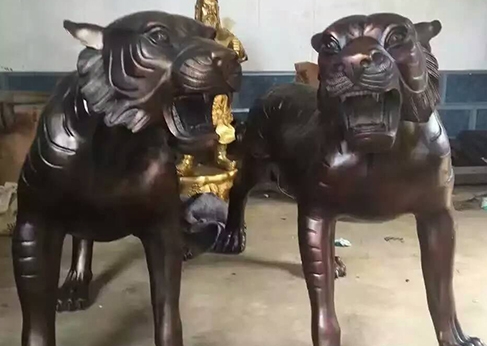 铸铜雕塑生产厂家